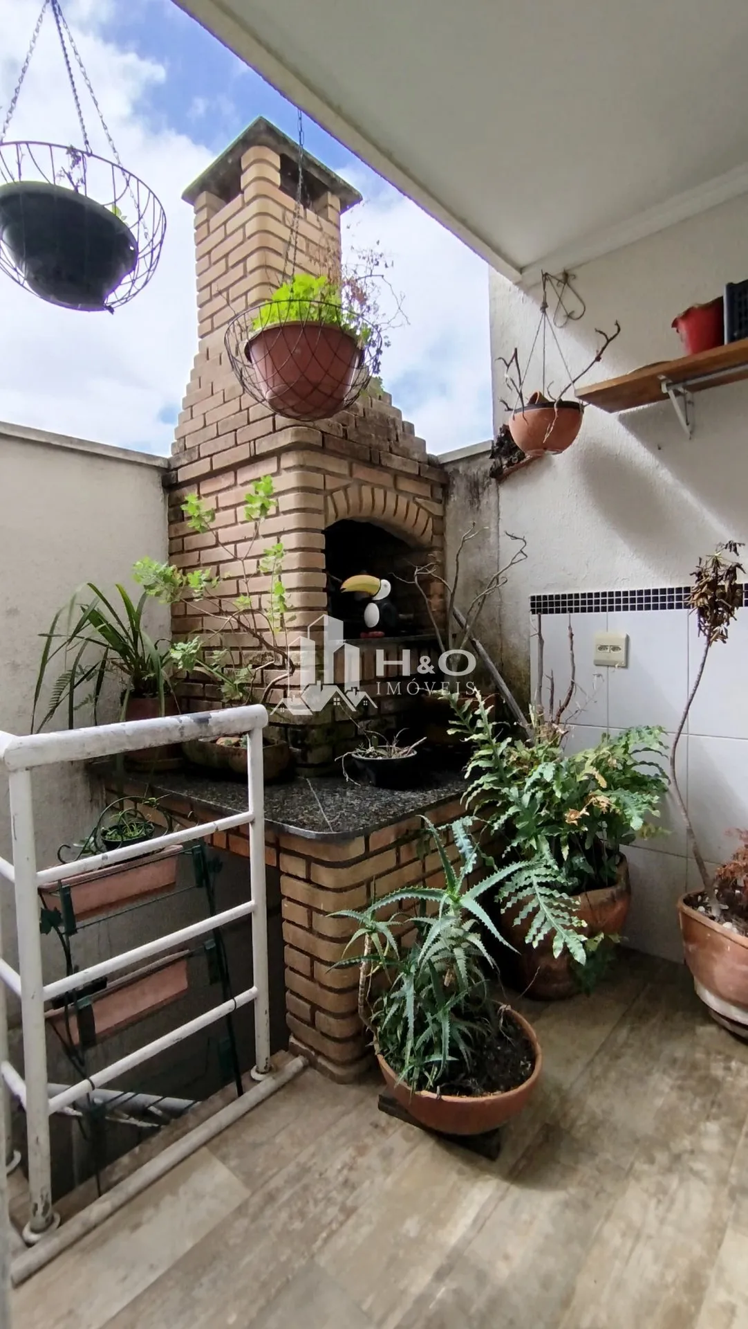Imagem Sobrado a venda na Vila Matilde. Privacidade, conforto e praticidade em um só lugar!