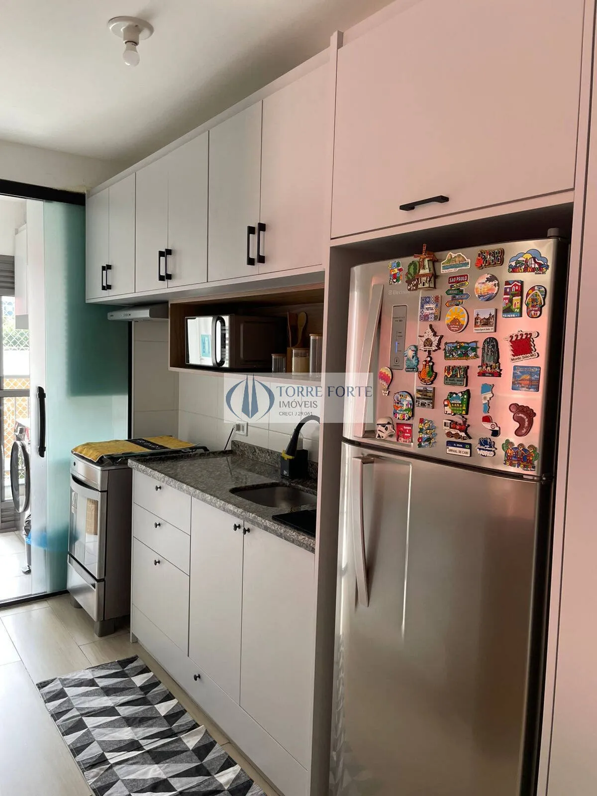 Imagem Ótimo apartamento com 71 m² 3 dorms. 1 suíte + 1 banheiro 1 vaga de garagem