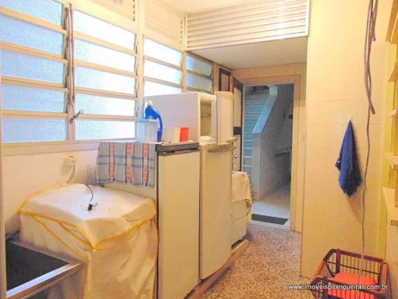 Imagem Pitangueiras - Frente total ao mar - 199,98 m² úteis - 02 vagas - Melhor localização.