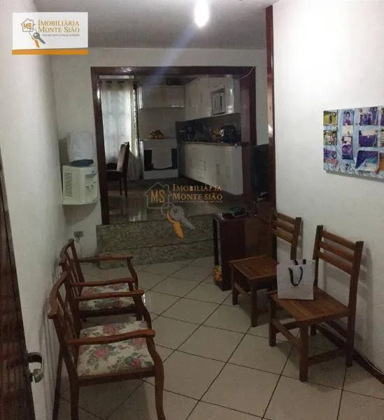 Imagem Sobrado com 5 dormitórios à venda, 200 m² por R$ 583.000,00 - Jardim Bela Vista - Guarulhos/SP