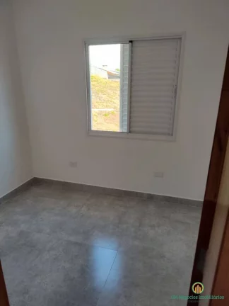 Imagem Ótima casa com 3 dormitórios, sendo 1 suíte em condomínio