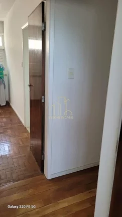 Imagem Apartamento amplo e bem localizado com quatro quartos a venda na Barra