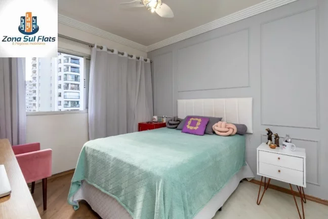 Imagem Apartamento Alto Padrão à Venda Em Moema Com 3 Suítes e 5 Vagas