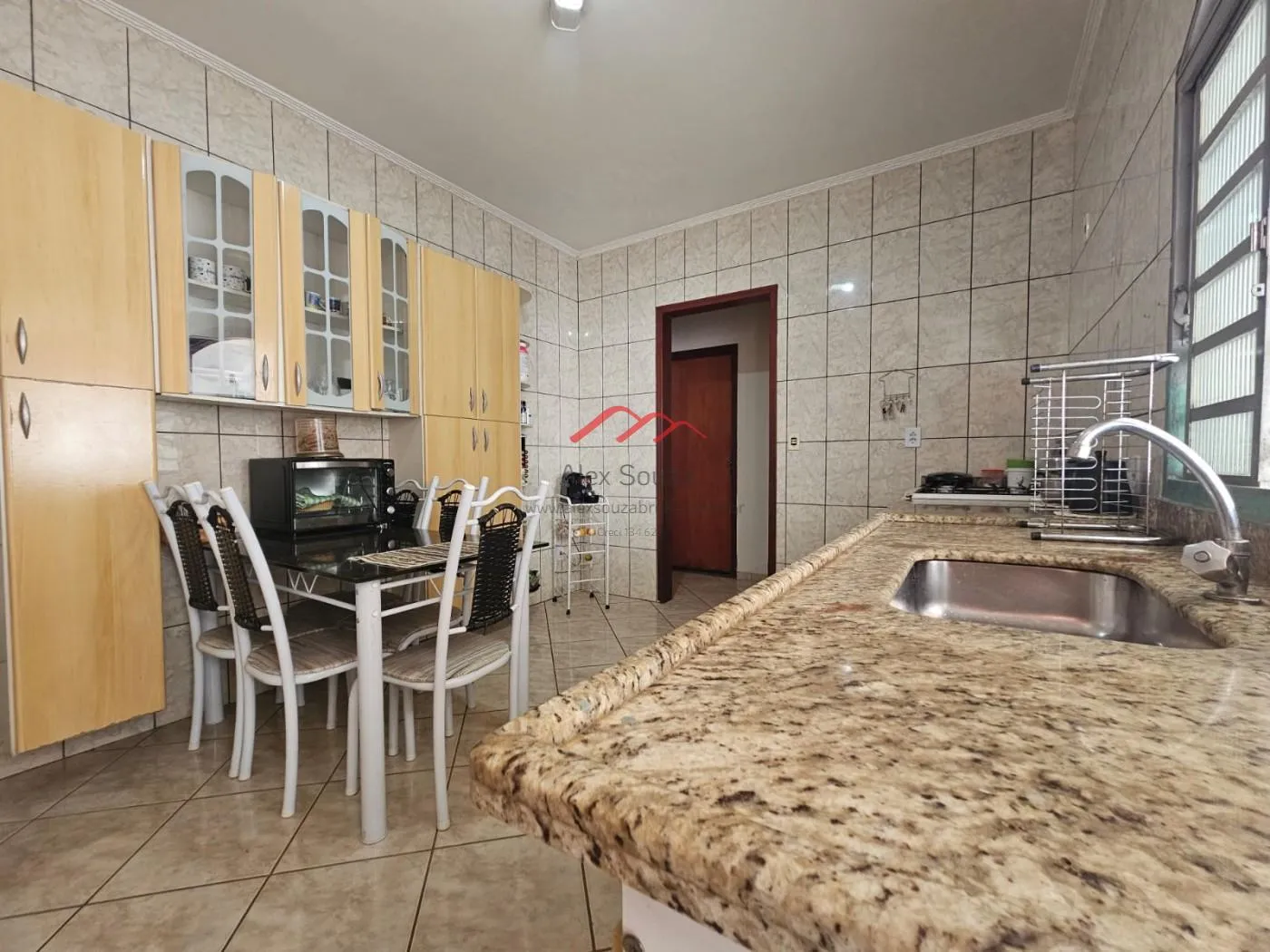 Imagem Casa para Venda em Sumaré, Jardim Maria Antonia (Nova Veneza), 3 dormitórios, 3 banheiros, 4 vagas