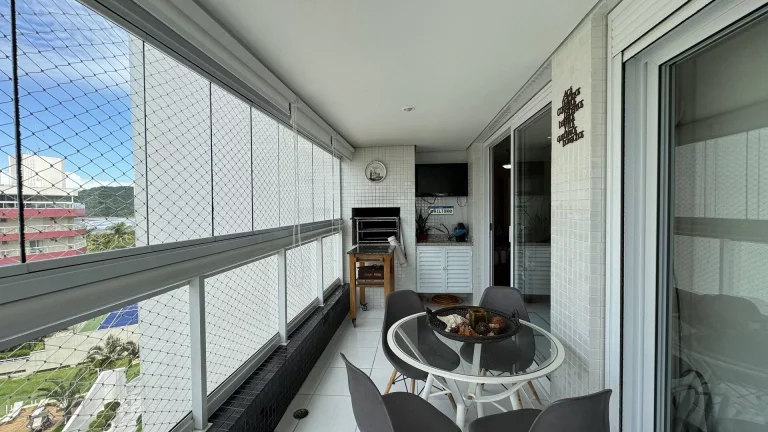 Imagem Apartamento Decorado de 3 Dormitórios na Riviera de São Lourenço