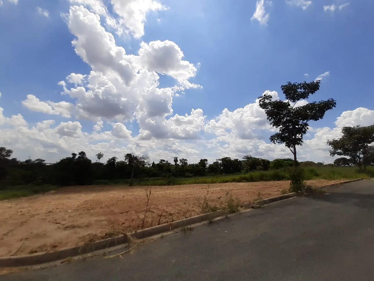 Imagem Terreno Industrial à venda em Sorocaba-SP, bairro Iporanga, com 2.000m² de área!