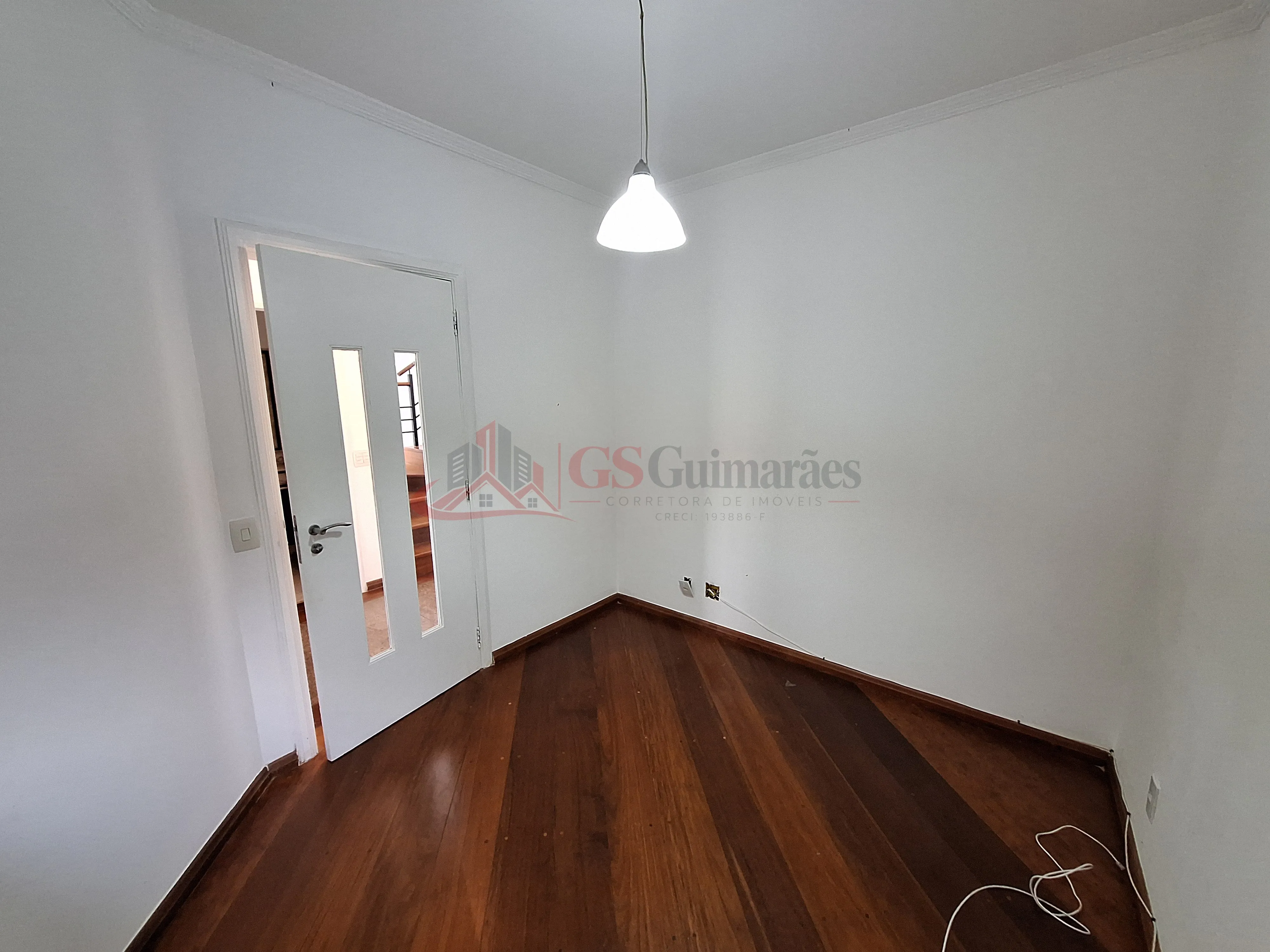 Imagem Casa no Residencial 10 - 421,06 m², 1 dormitório | Alphaville