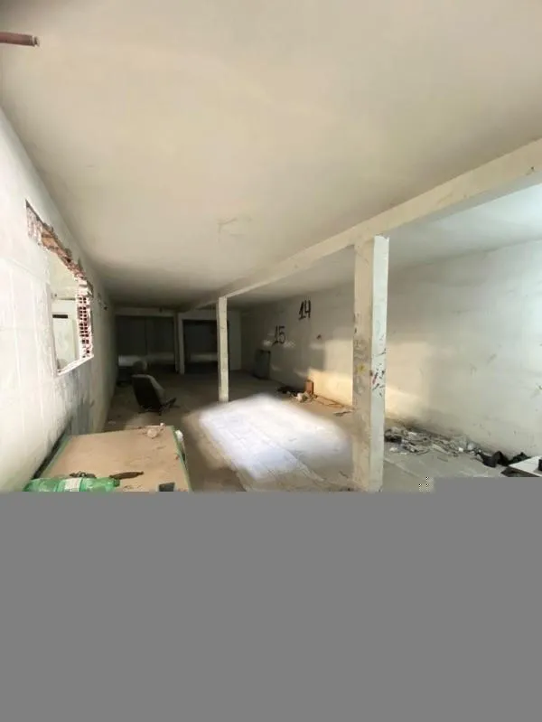 Imagem Galpão para Venda em BELFORD ROXO, ROCHA SOBRINHO, 2 banheiros