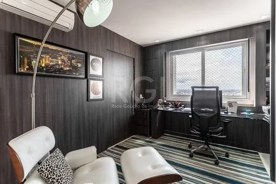 Imagem Cobertura para Venda - 626m², 6 dormitórios, sendo 6 suites, 7 vagas - Rio Branco