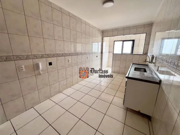 Imagem Apartamento com 2 dormitórios à venda, 100 m² por R$ 550.000 - Vila Guilhermina - Praia Grande/SP