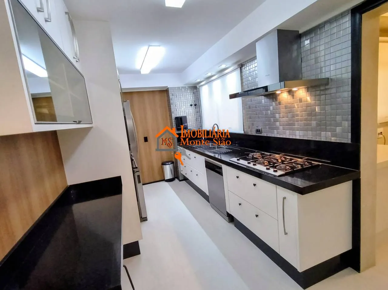 Imagem Apartamento com 3 dormitórios à venda, 183 m² por R$ 2.350.000,00 - Vila Rosália - Guarulhos/SP