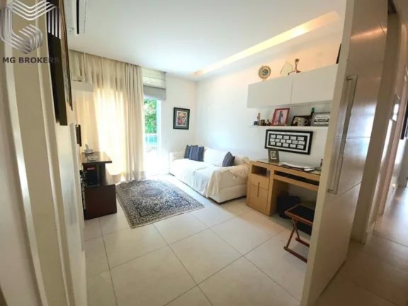 Imagem Cobertura exclusiva na Barra da Tijuca: 4 quartos, 4 suítes, 3 salas, 5 banheiros, 4 vagas - 558m² de pura sofisticação!