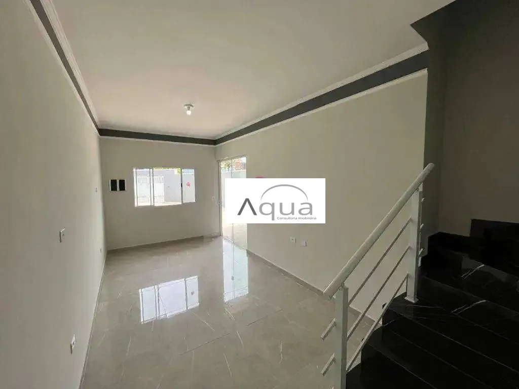 Imagem Casa para Venda em Mongaguá, Florida Mirim, 2 dormitórios, 1 suíte, 2 banheiros, 5 vagas