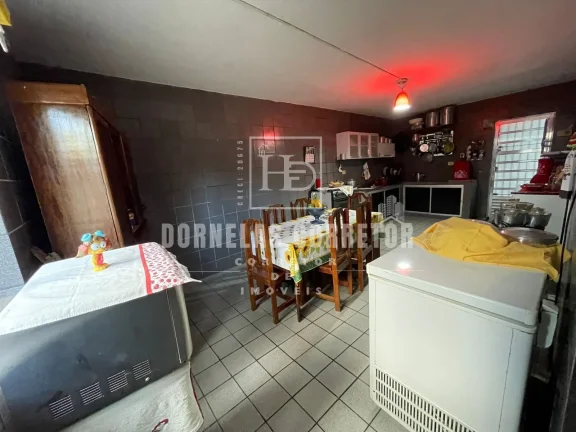 Imagem Ampla Casa com 3 Quartos e Suíte - Perfeita para Sua Família!