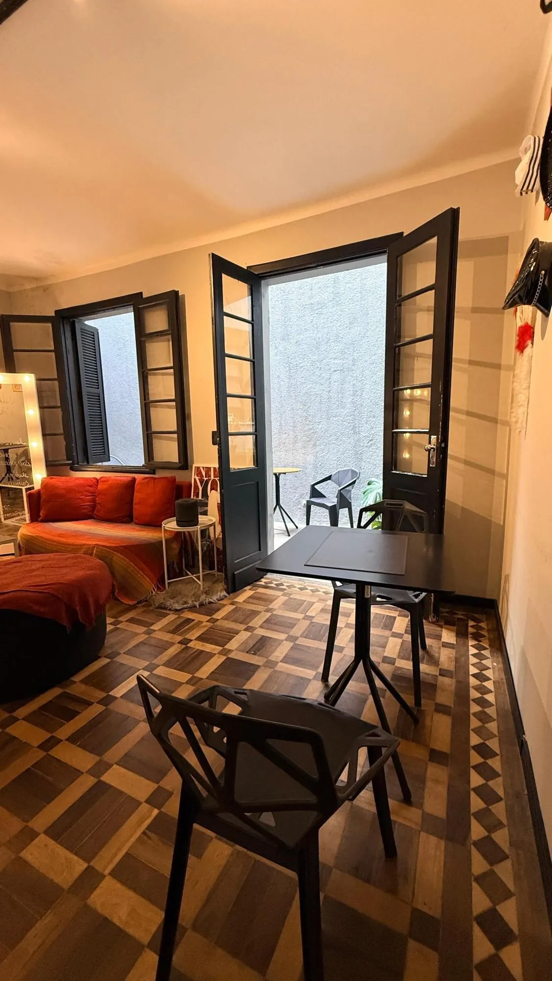 Imagem Prédio na Andre da Rocha com garagem