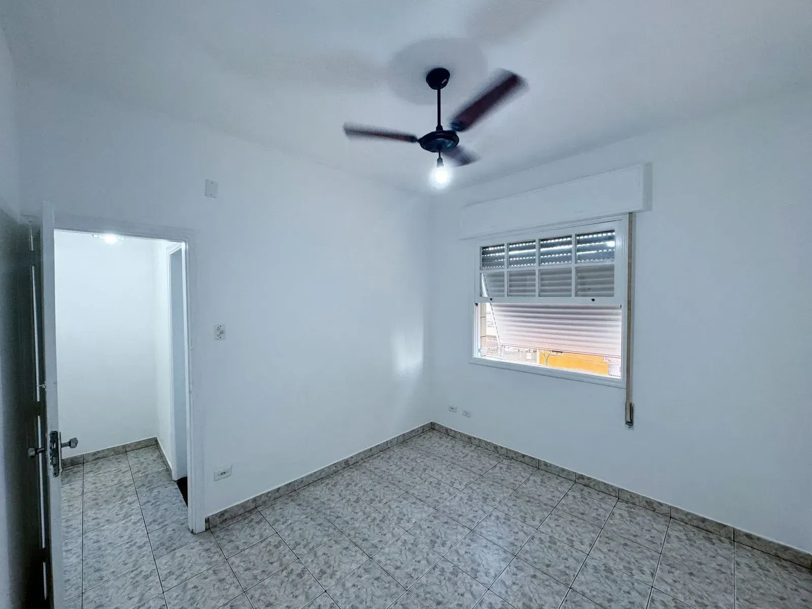 Imagem Apartamento com 2 Quartos para Alugar, 78 m² em Gonzaga - Santos