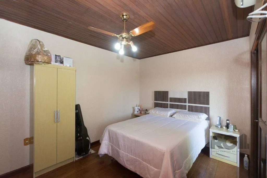 Imagem Casa de 4 quartos com 265m², no bairro Cavalhada