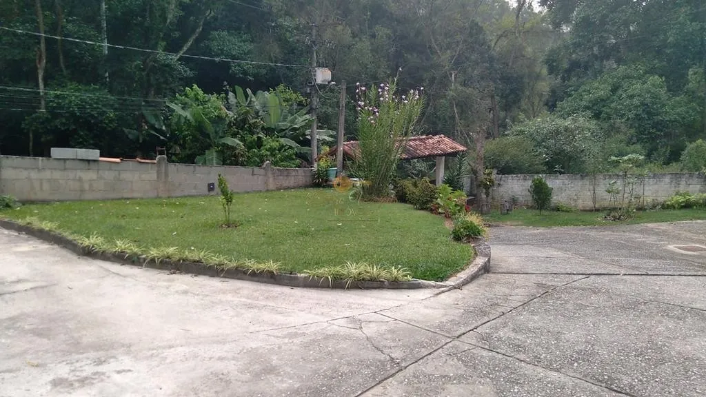 Imagem Casa em Condomínio para Venda em Teresópolis / RJ no bairro Prata