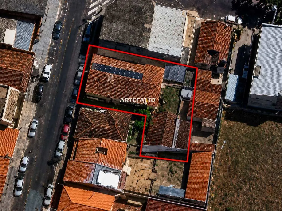 Foto do imóvel Ponto Comercial à venda em Franca, Estação, com 1 quarto, 410m2