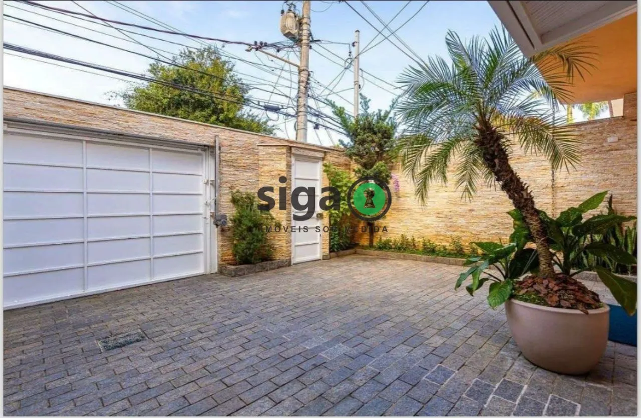 Imagem Casa Assobradada à venda com 4 quartos, sendo 2 suites, 4 vagas no Jardim Paulistano, SEM MOBILIA