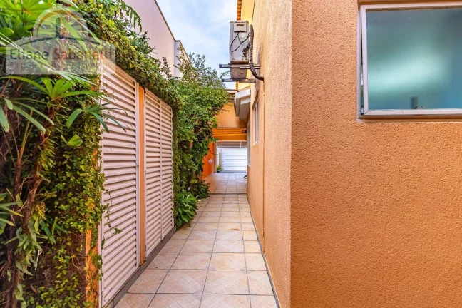 Imagem Casa Sobrado à venda, 4 dormitórios, 220m2 , 4 vagas, Jardim Paulistano