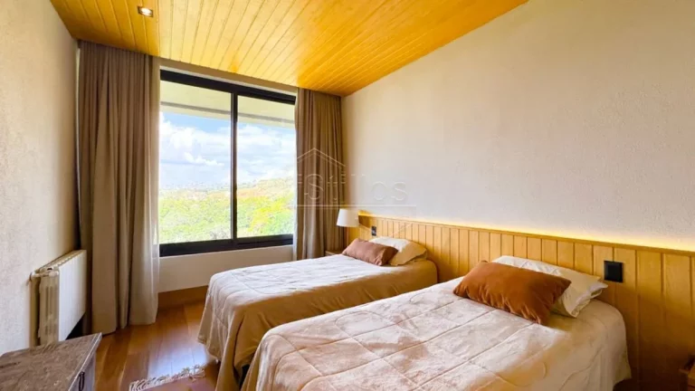 Imagem Casa de Condomínio em Campos do Jordão