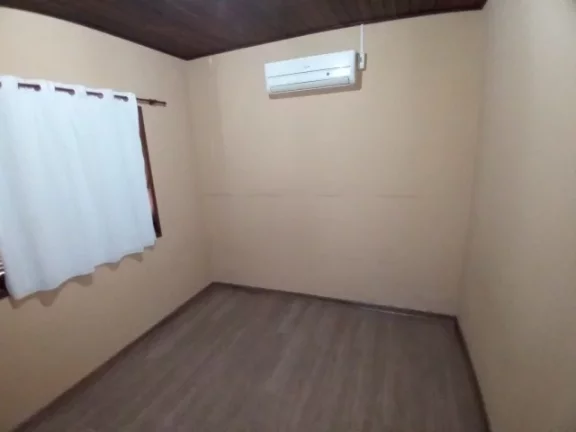 Imagem Linda Casa com 150m², Salão de Festas, Condomínio Central em Águas Claras