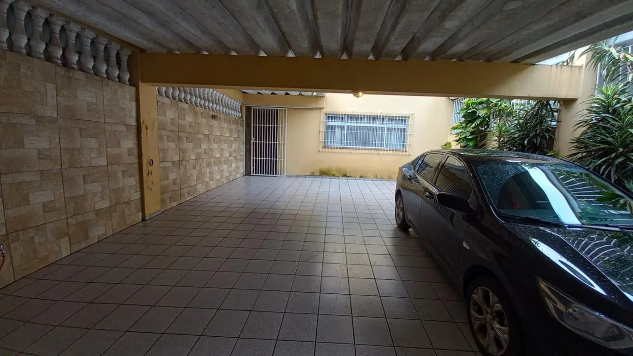 Imagem VENDO LINDO SOBRADO NO BAIRRO CAMPO GRANDE COM SEIS VAGAS DE GARAGEM!