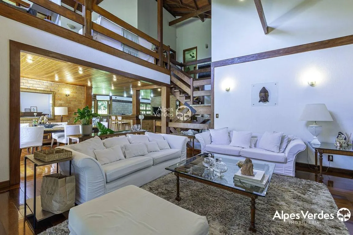 Imagem Casa à venda em Canela, Vila Suica, com 4 quartos, 357m2