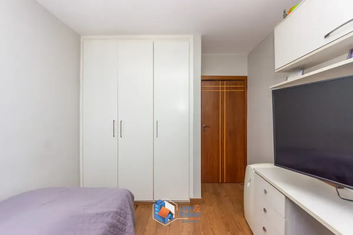 Imagem Apartamento para venda em Moema com 2 quartos, sendo 1 suíte, 75m²