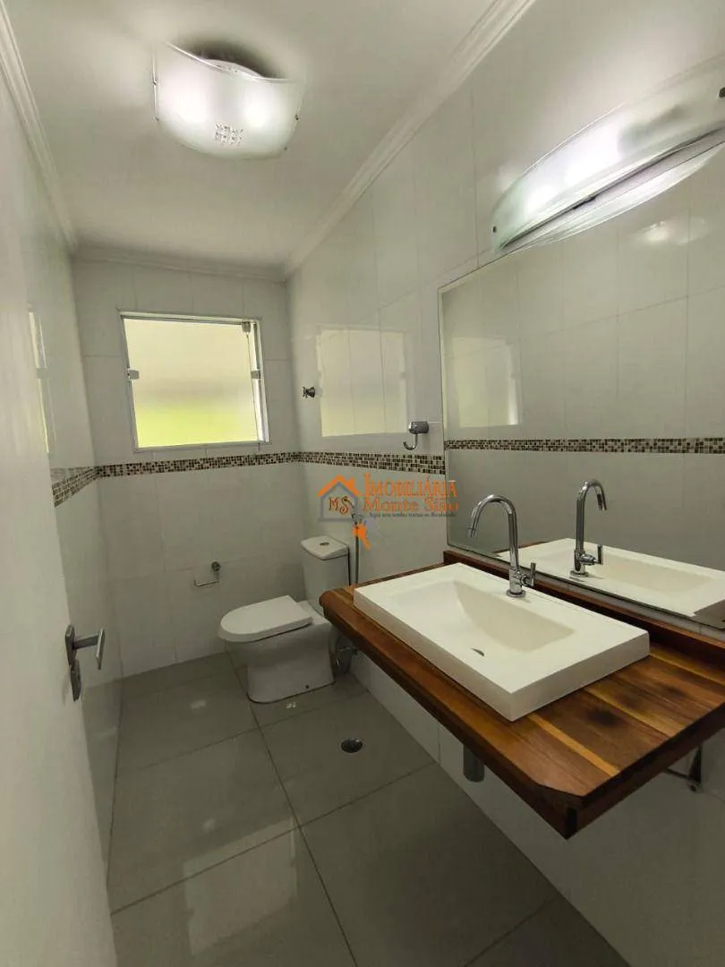 Imagem Sobrado com 3 dormitórios à venda, 180 m² por R$ 900.000,00 - Jardim Santa Mena - Guarulhos/SP