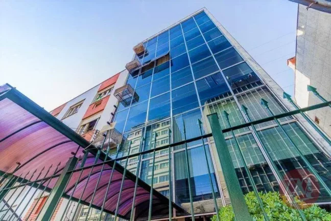 Imagem 45m² no Rio Branco - Sala comercial com banheiro, interfone - Prédio com Portaria