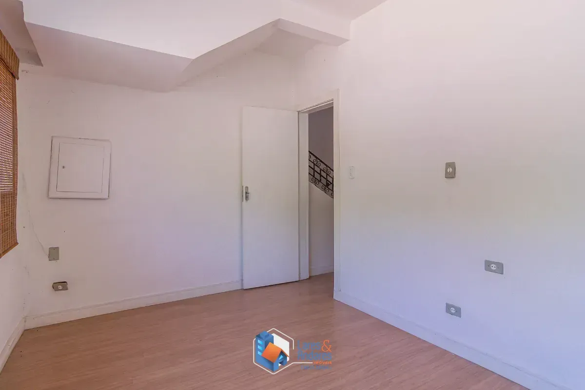 Imagem Casa comercial para venda em Pacaembu, 320m²