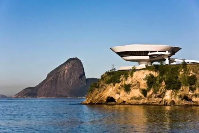 Foto do imóvel Apartamento com 2 Quartos à Venda, 100 m² em Ingá - Niterói