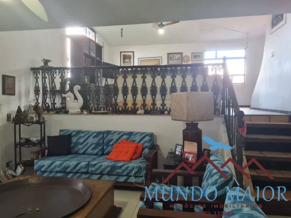 Imagem Casa com 4 Quartos e 4 banheiros à Venda, 1000 m por R$ 2.500.000