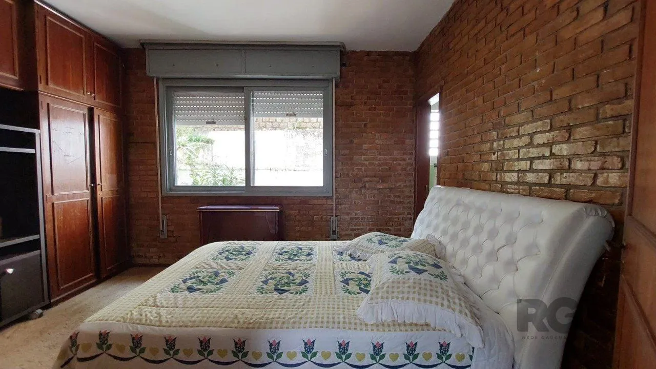 Imagem Casa para Venda - 347m², 3 dormitórios, sendo 3 suites, 3 vagas - Sétimo Céu