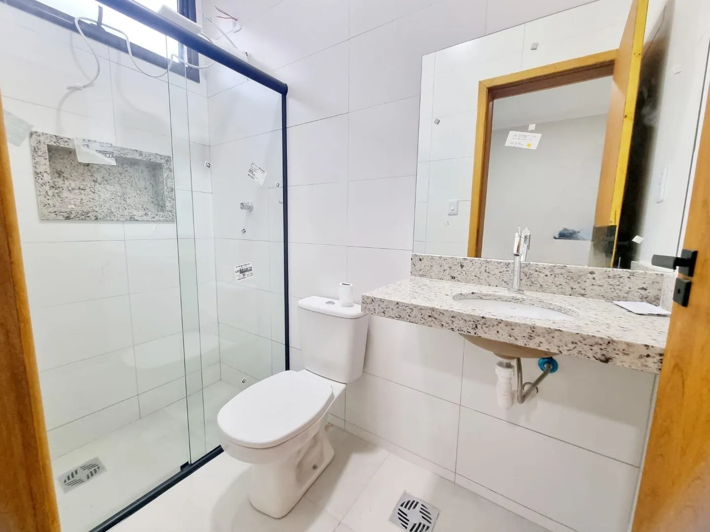 Imagem Casa térrea moderna com 3 dormitórios, suíte, closet, área gourmet e acabamentos de alta qualidade e bom gosto.