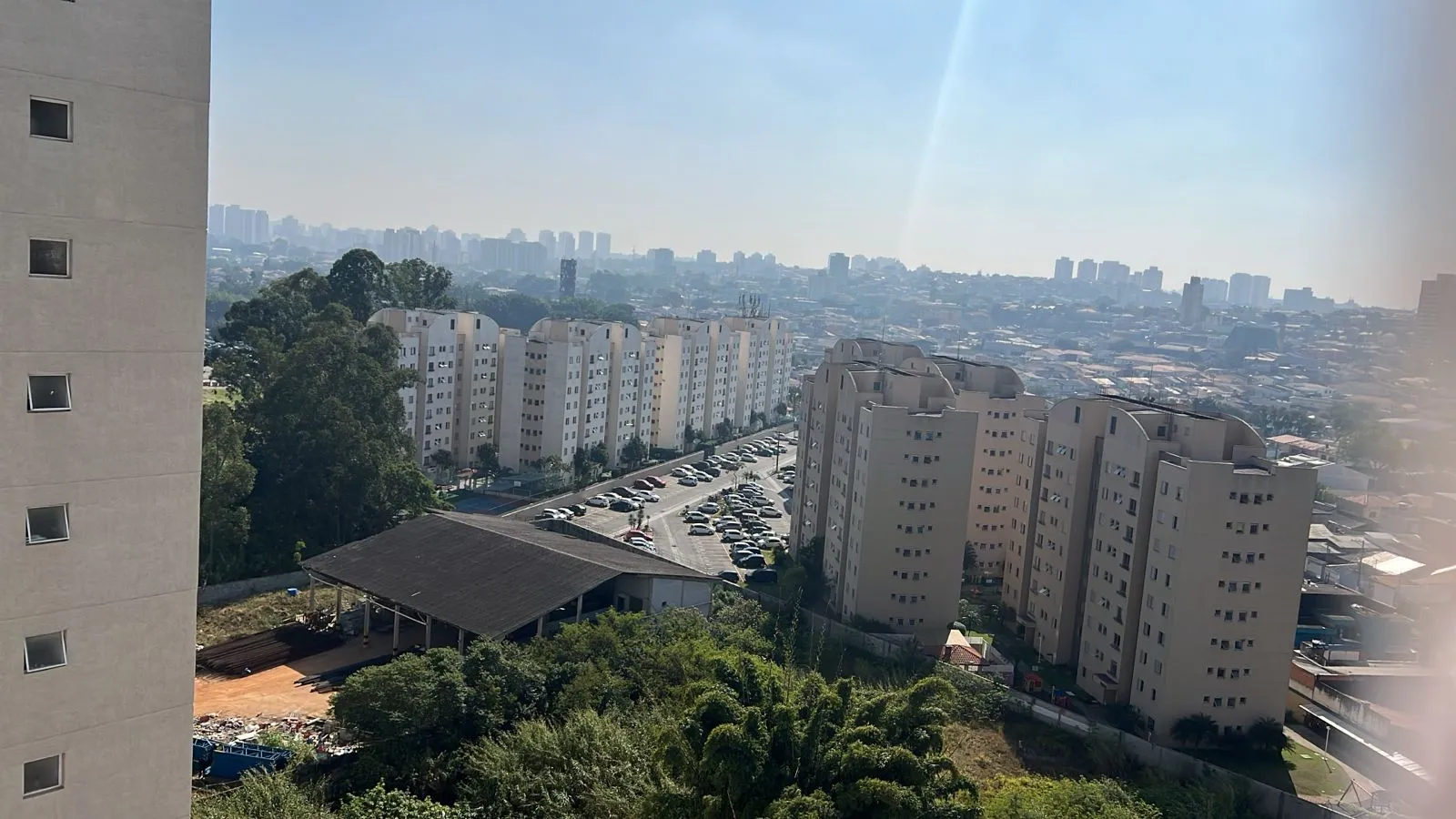 Imagem VENDO LINDO APARTAMENTO DE DOIS DORMITÓRIOS NA AV. MIGUEL YUNES!!