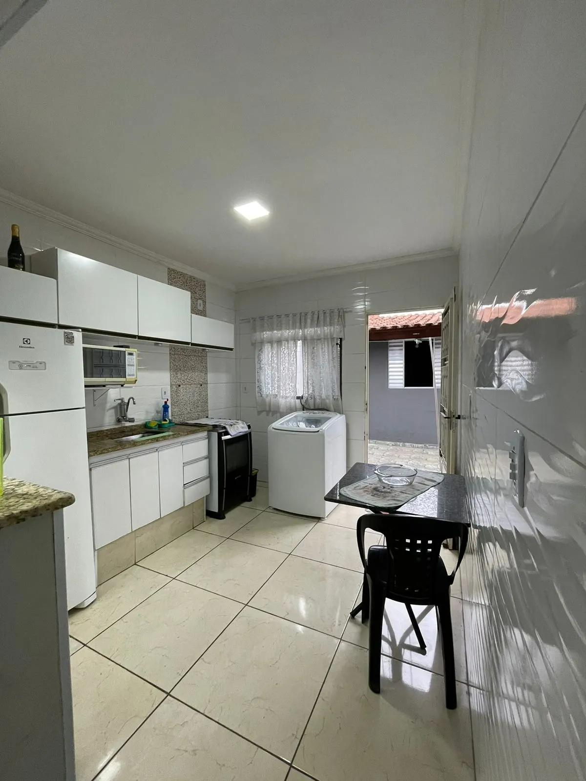 Imagem Casa Térrea com 2 Dormitórios e Área Gourmet no Bairro Ulisses Guimarães