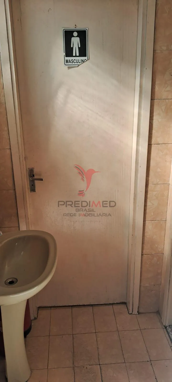 Imagem CASA OPORTUNIDADE PARA COMERCIO.. Estuda permuta e forma de pagamento