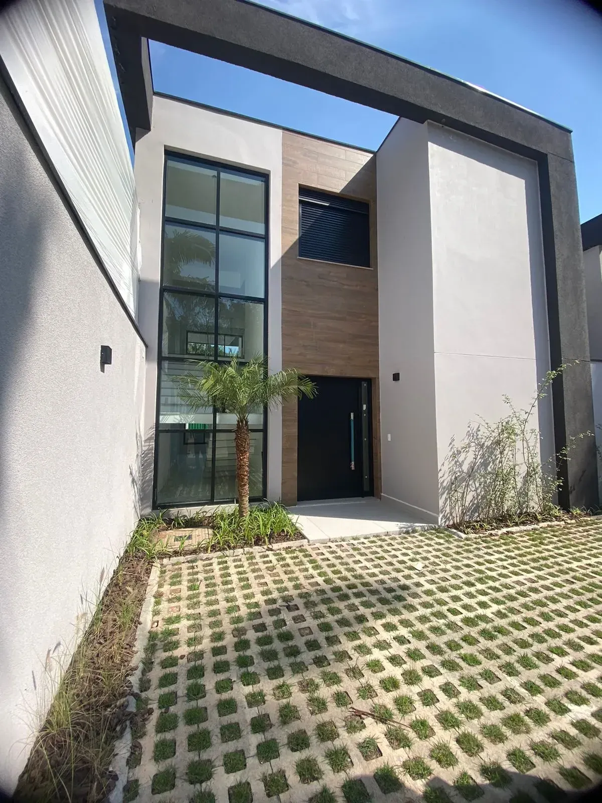 Imagem Sobrado com 4 Quartos à Venda, 341 m² em Represa - Ribeirão Pires