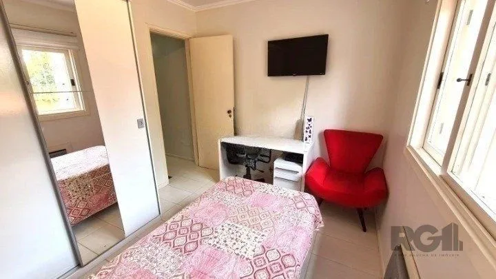 Imagem Casa em condomínio 110m² - 3 dormitórios sendo 1 suíte e 1 vaga de garagem no bairro Teresópolis