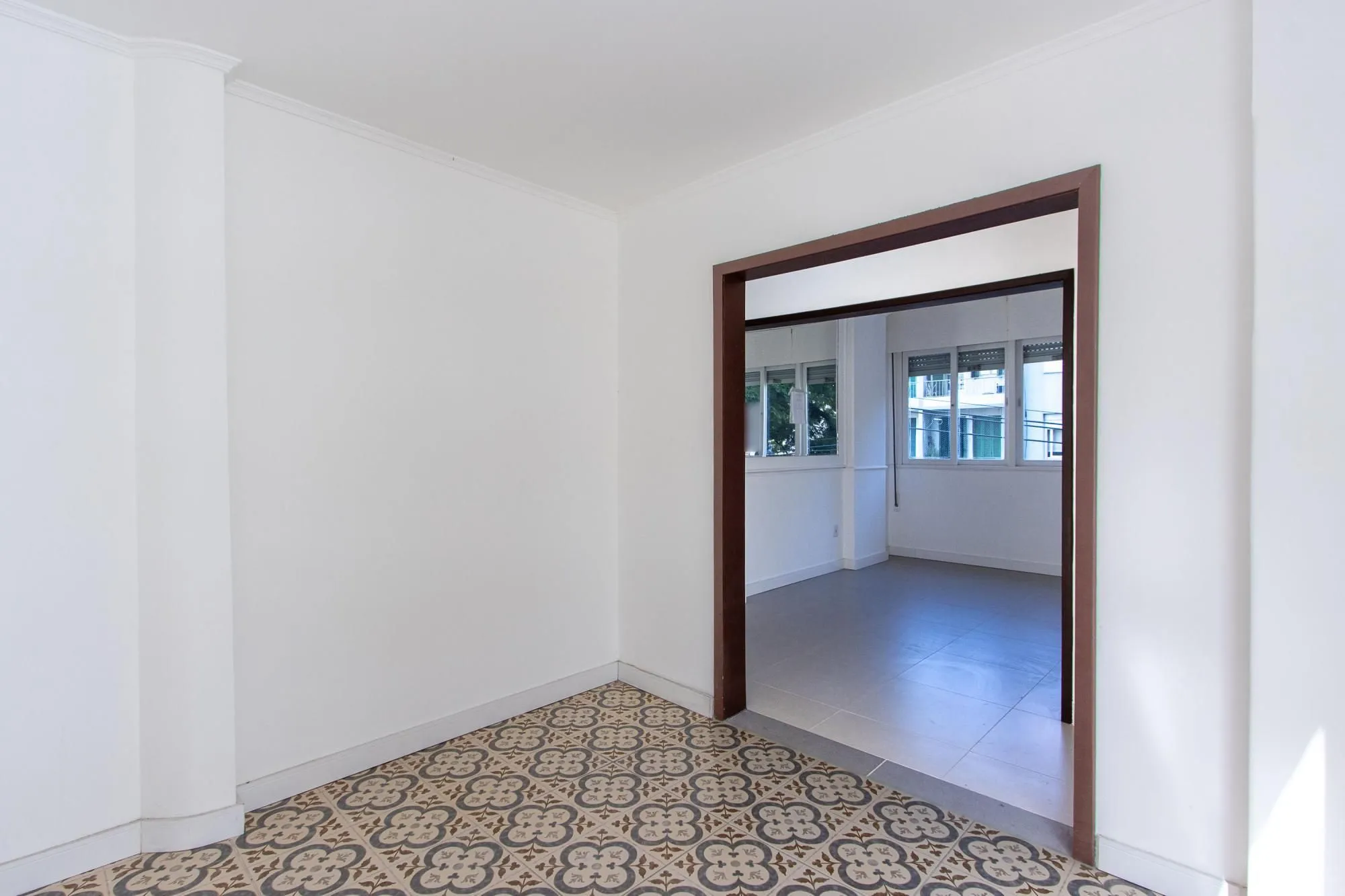 Imagem Apartamento à venda no bairro Moinhos de Vento, em Porto Alegre - RS. Com área privativa de 100.73m².