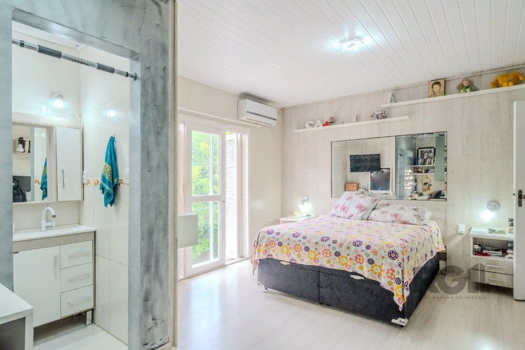 Imagem Casa Condominio para Venda - 200m², 3 dormitórios, 2 vagas - Vila Nova