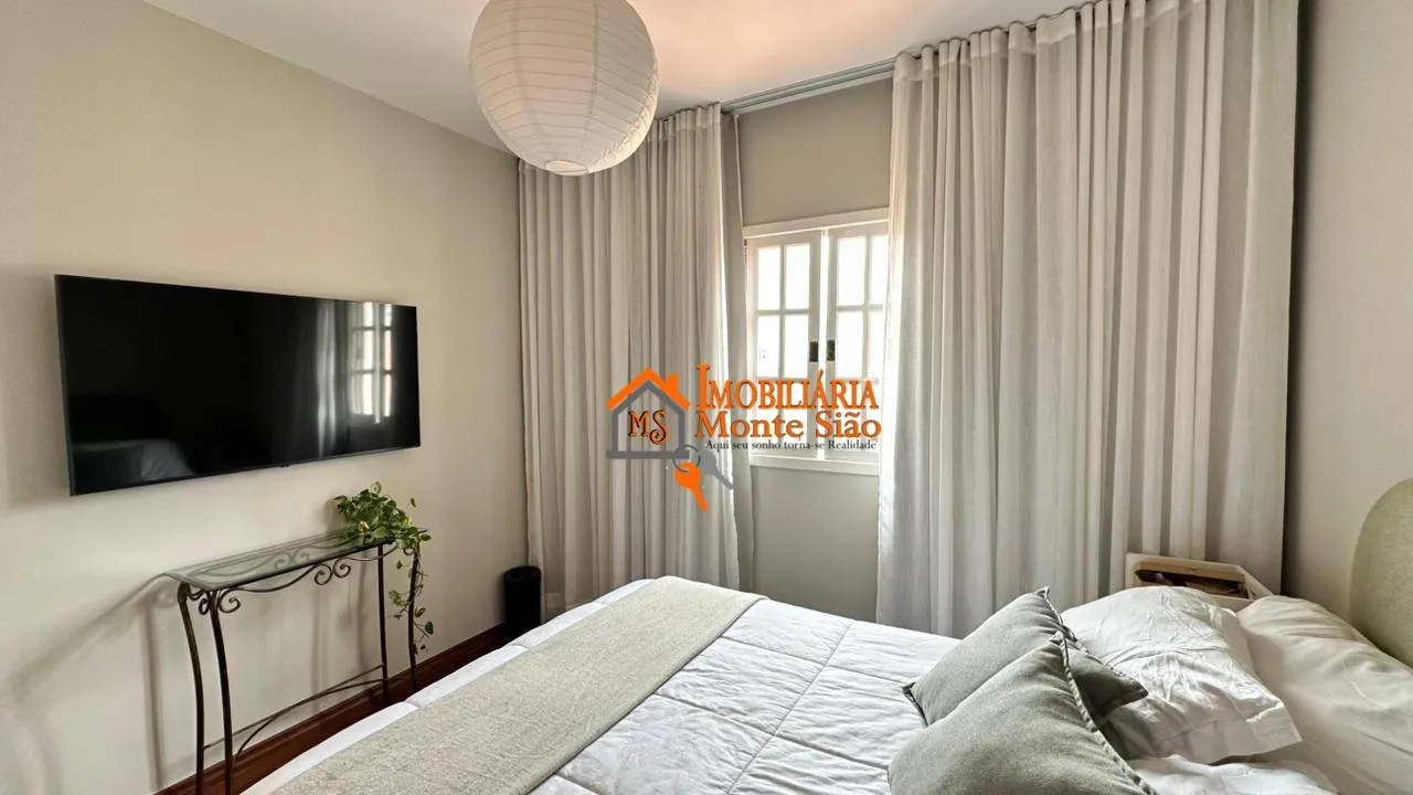 Imagem Sobrado com 3 dormitórios à venda, 187 m² por R$ 990.000,00 - Jardim Maia - Guarulhos/SP