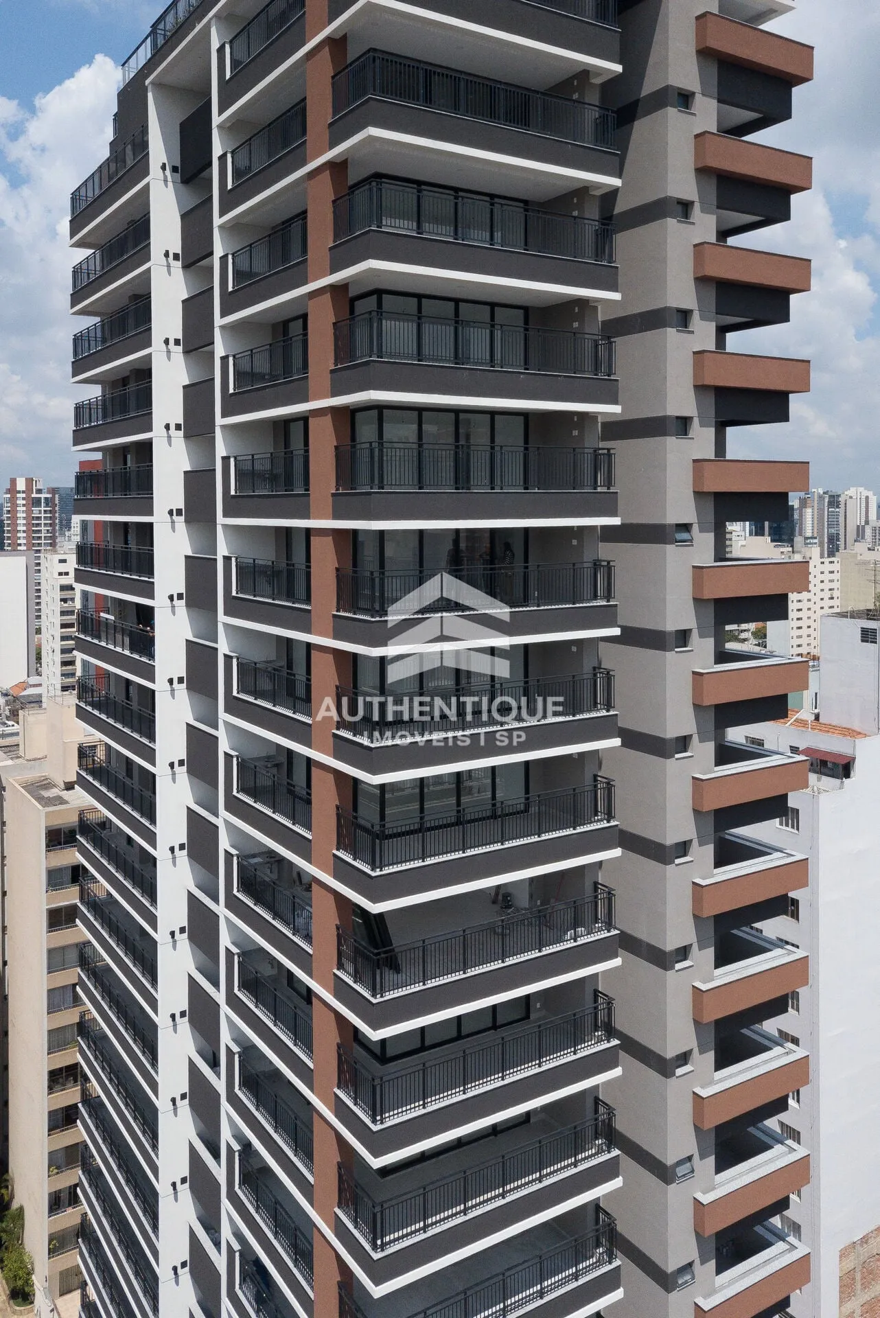 Foto do imóvel Mourato 111 Pinheiros - Apartamento à venda em São Paulo/SP em Rua Mourato Coelho, 111 - Pinheiros, São Paulo - SP