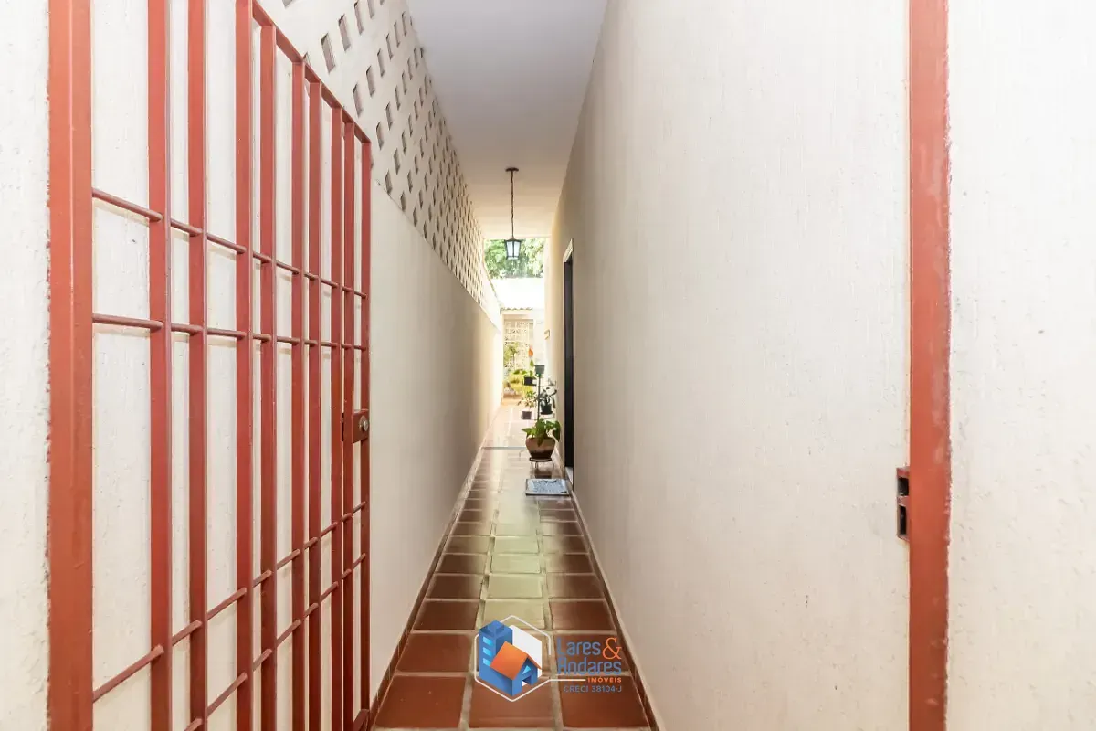 Imagem Sobrado para venda em Vila Cordeiro com 4 quartos, sendo 1 suíte, 160m²
