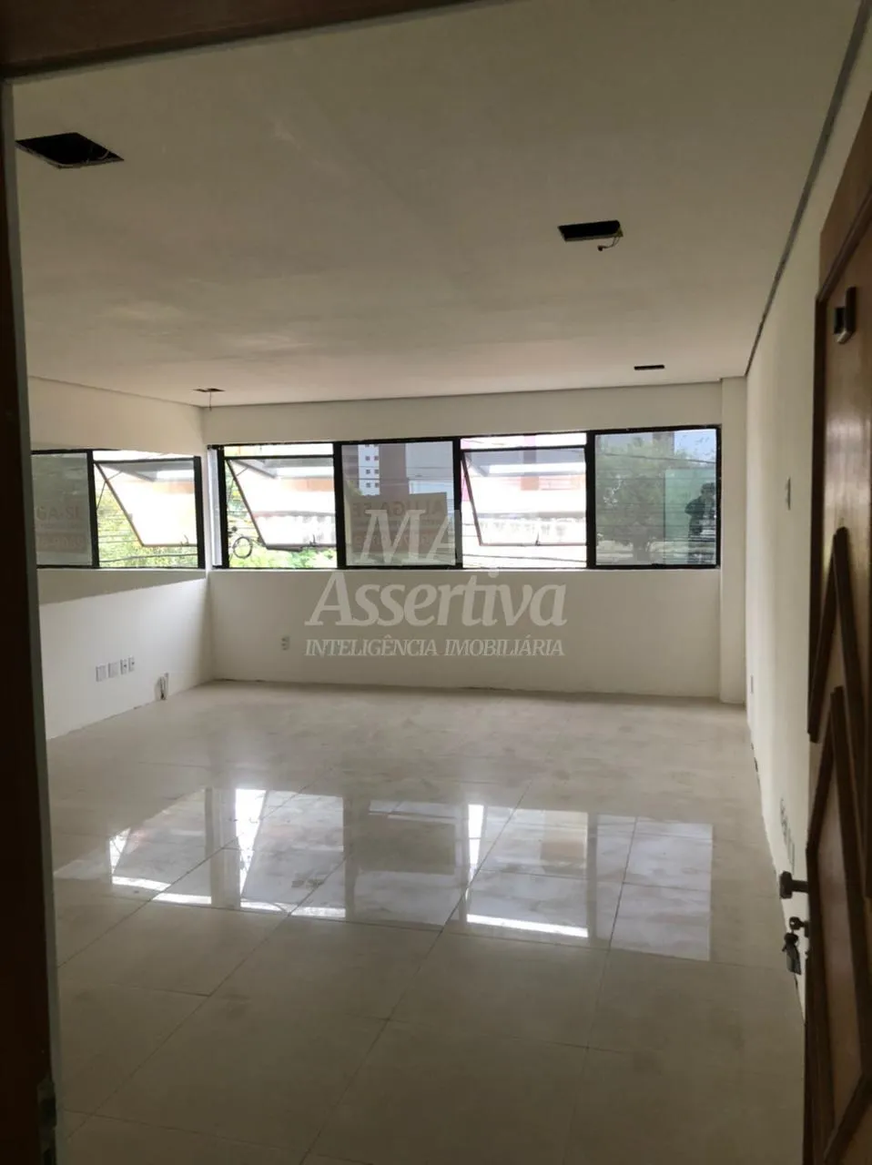 Imagem Sala comercial para locação na Rua Marcilio Dias em Novo Hamburgo - 40,00m²