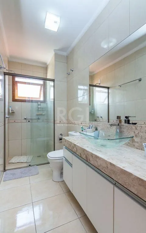 Imagem Casa Condominio de 3 dormitórios 3 vagas - bairro Nonoai