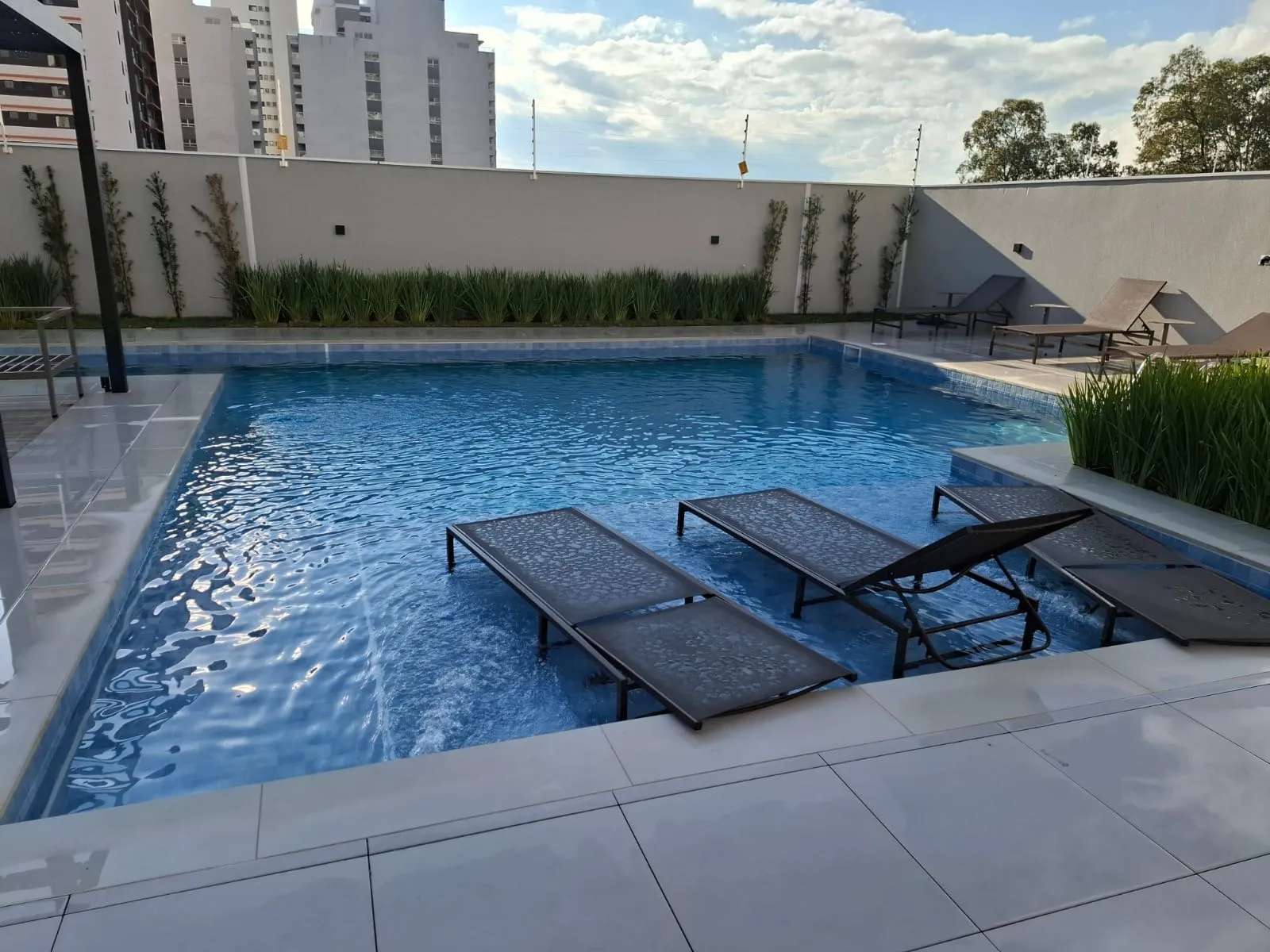 Imagem Casa de Condomínio Reserva Ipanem com 2 Quartos e 1 banheiro à Venda, 70 m²